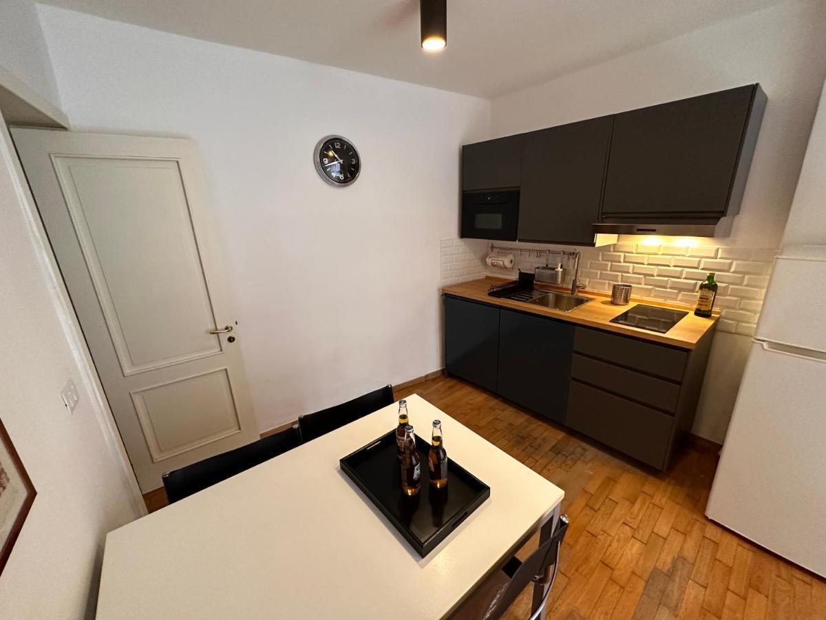 Residenza Della Vallisa Bari Luaran gambar